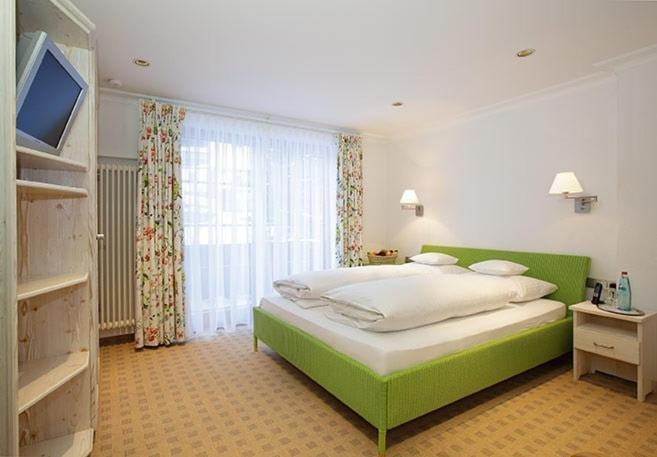 Schwarzwald Lodge Inselklause Schönwalde Εξωτερικό φωτογραφία