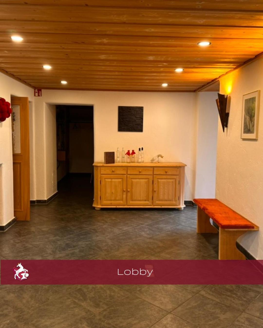 Schwarzwald Lodge Inselklause Schönwalde Εξωτερικό φωτογραφία